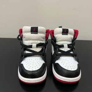 Jordan 1 Mid Basketball Shoes (Size 9c)